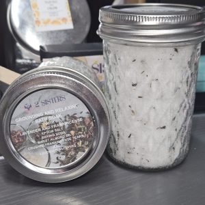 Lavender and Frankincense Grounding and relaxing Bath SOAK